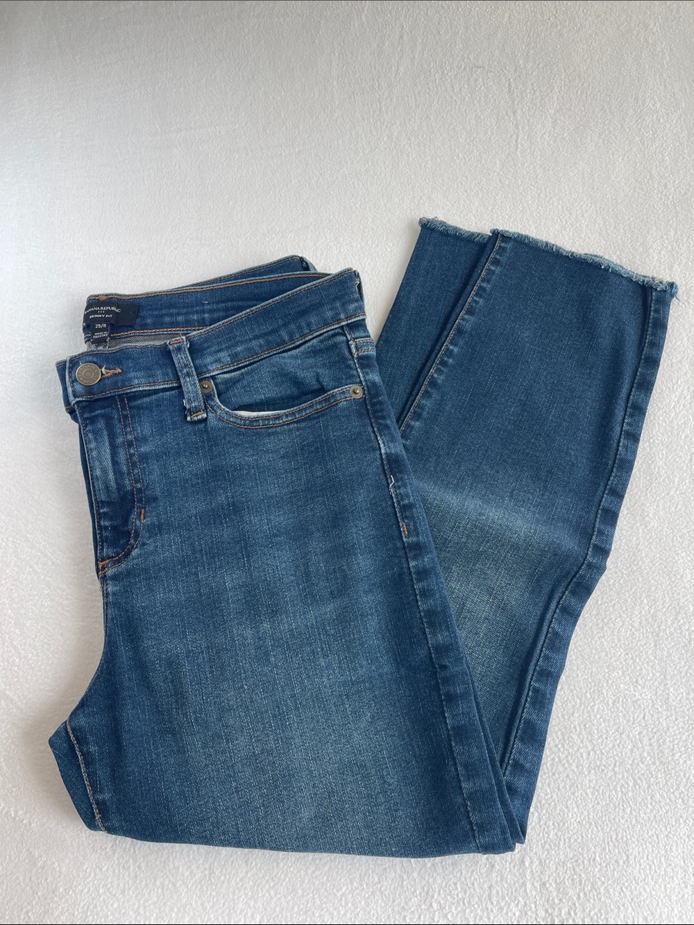 Banana Republic Skinny Fit Blue Jeans Size 29/8 Raw Hem